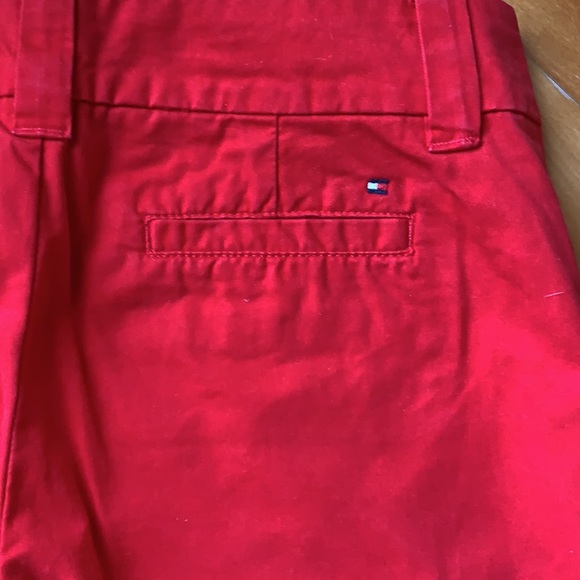 Tommy Red Shorts size 4 - Picture 3 of 9